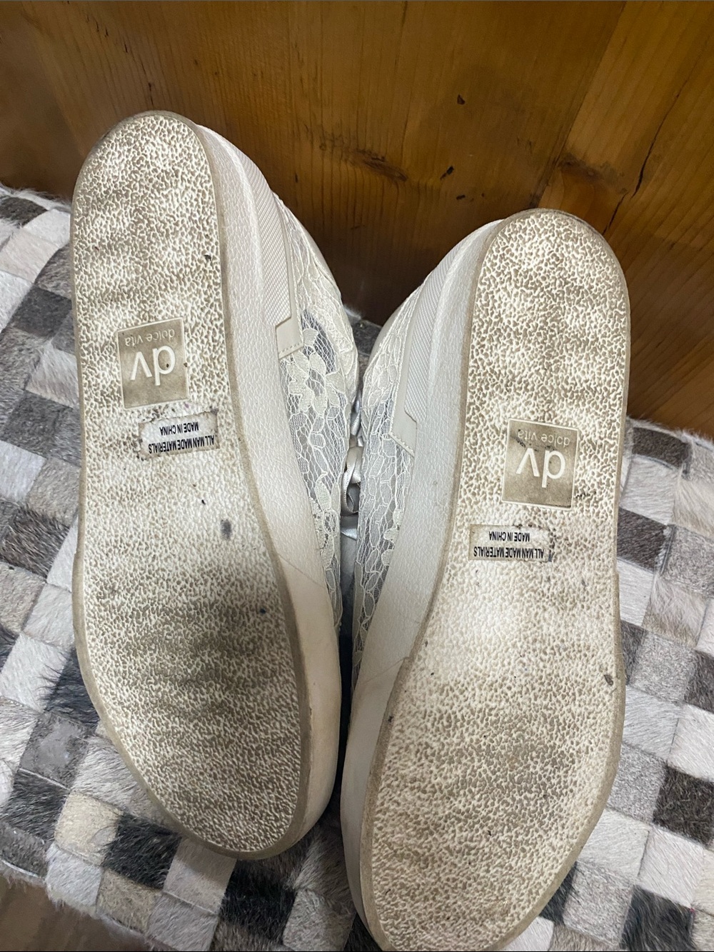 Dolce Vita Cream Lace-Up Sneakers with Satin Ribbon Laces - Picture 4 of 4